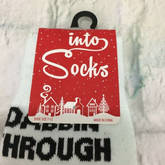 Christmas Socks "Dabbin Through the Snow" Men's Crew Socks Shoe Size 7-12 - Picture 4 of 5